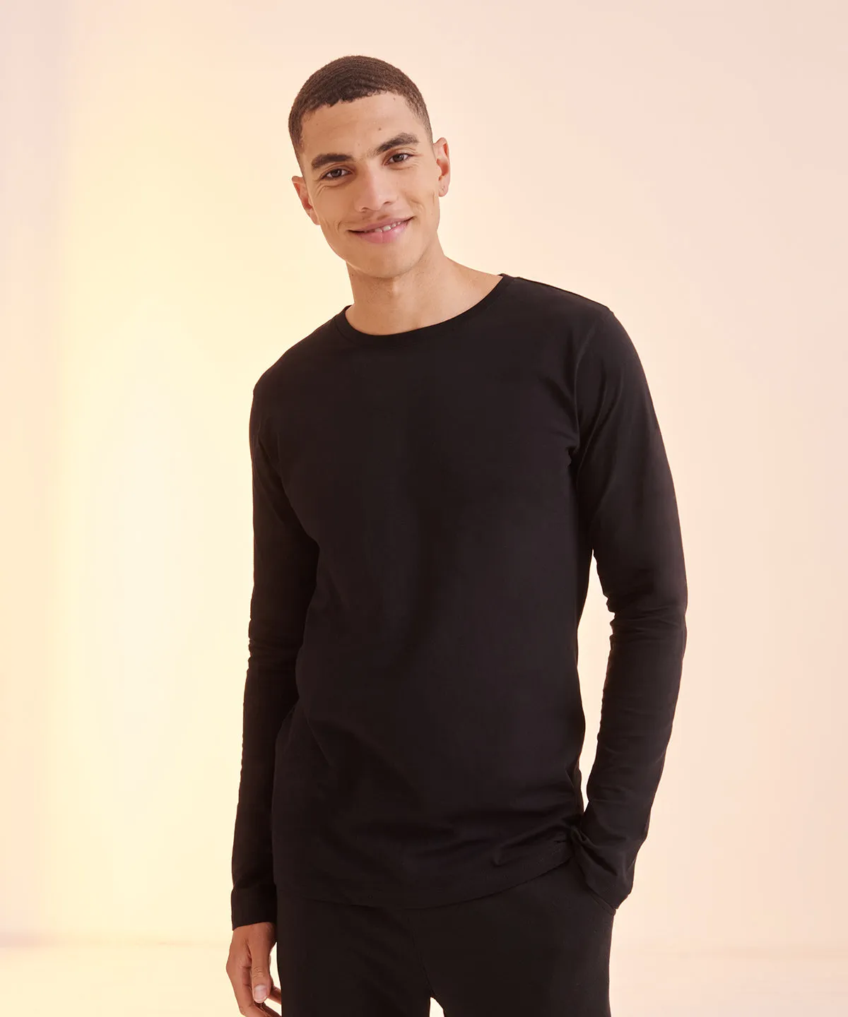 Black - Feel good long sleeved stretch t-shirt