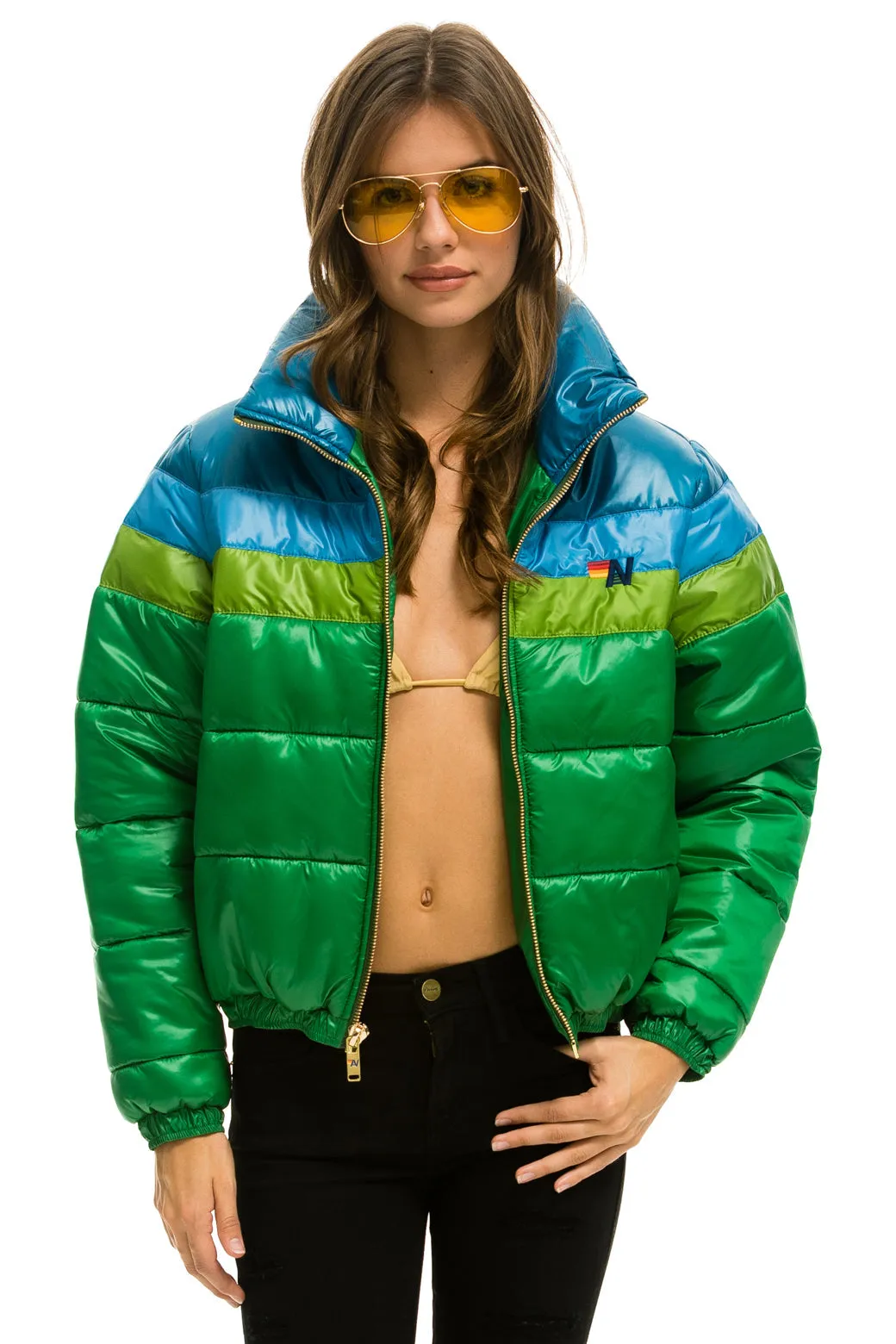 COLOR BLOCK LUXE APRES PUFFER JACKET - AMAZON GLOSSY