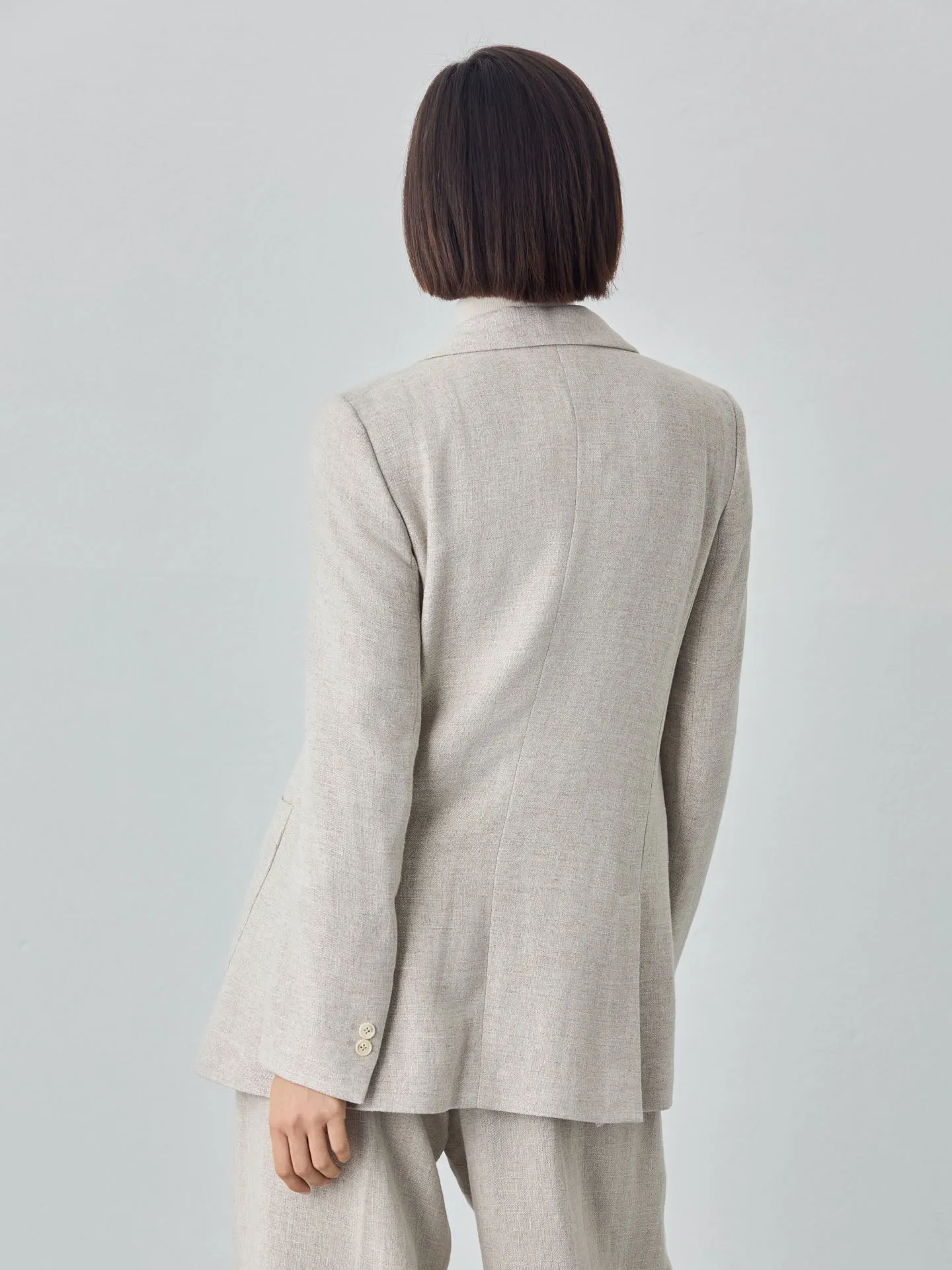 Single-Breasted Suit Blazer In Viscose Linen and Lyocell Blend